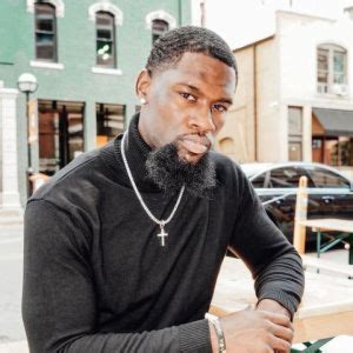 Chaundee Brown Dating Status, Family & Personal Life Insight