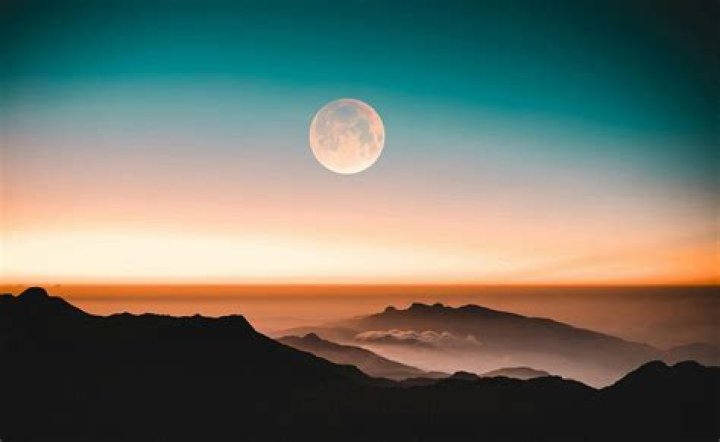 Does the full moon affect humans?