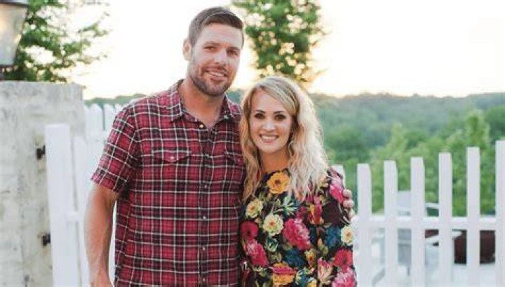 How did Carrie meet Mike?