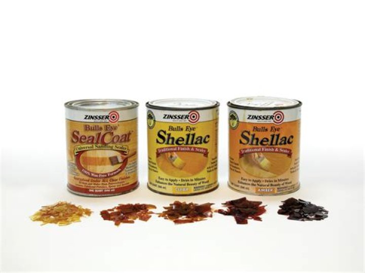 How do you Dewax shellac flakes?