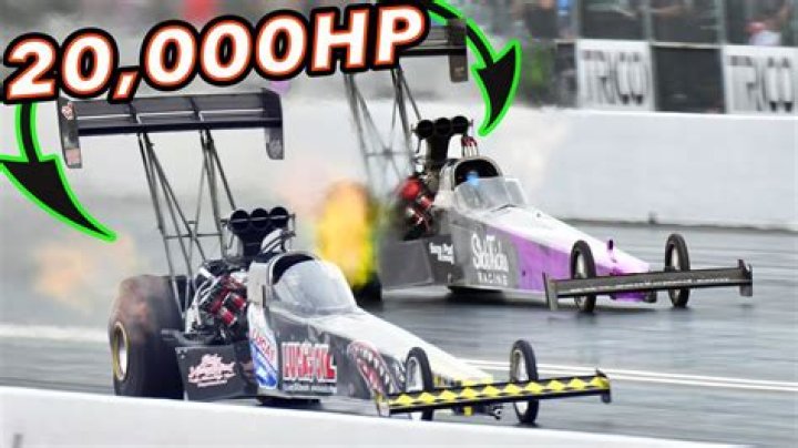 How much horsepower does a Top Alcohol dragster make?