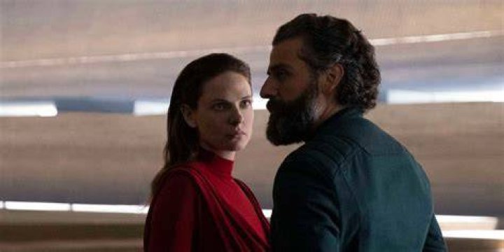 Is Jessica married to Leto in Dune?