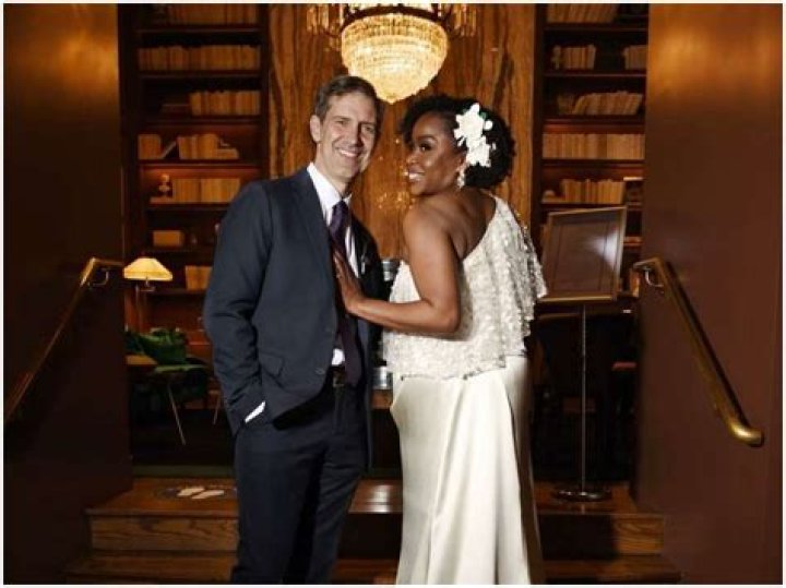 Kimberly Atkins Wiki; Husband, Married, MSNBC, Bio, Salary, Family, Facts