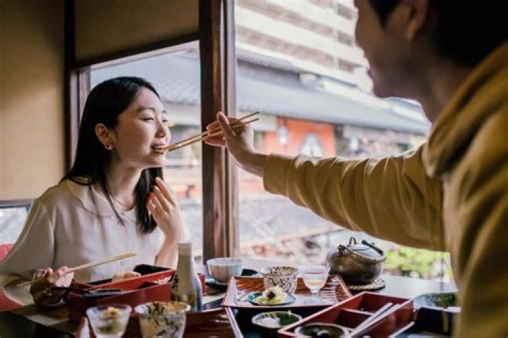 What do Japanese say when you enter a restaurant?