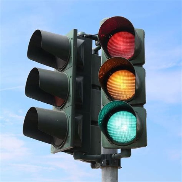 What does one circle on Signal mean?