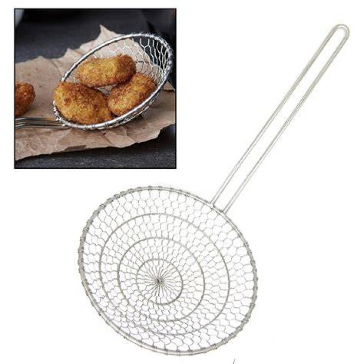 What is a spider strainer?