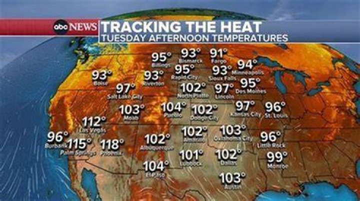 What is the hottest month in Lake Tahoe?