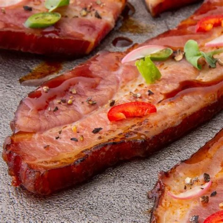 What is thick cut bacon?