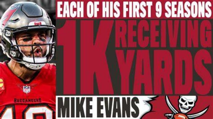 What records does Mike Evans hold?