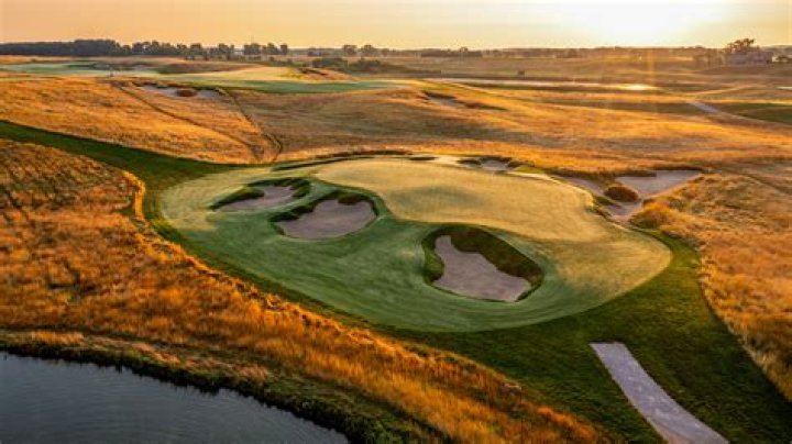 What tournament was at Erin Hills?