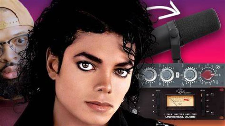 What was Michael Jacksons vocal range?
