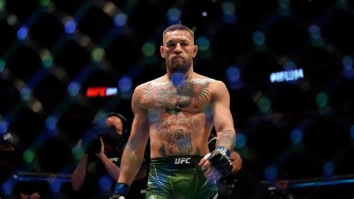 Who is the richest fighter?
